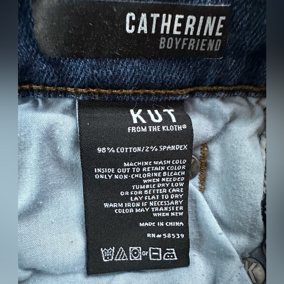 Kut from the Kloth Catherine Boyfriend Denim Jeans - Size 4 - Picture 4 of 6